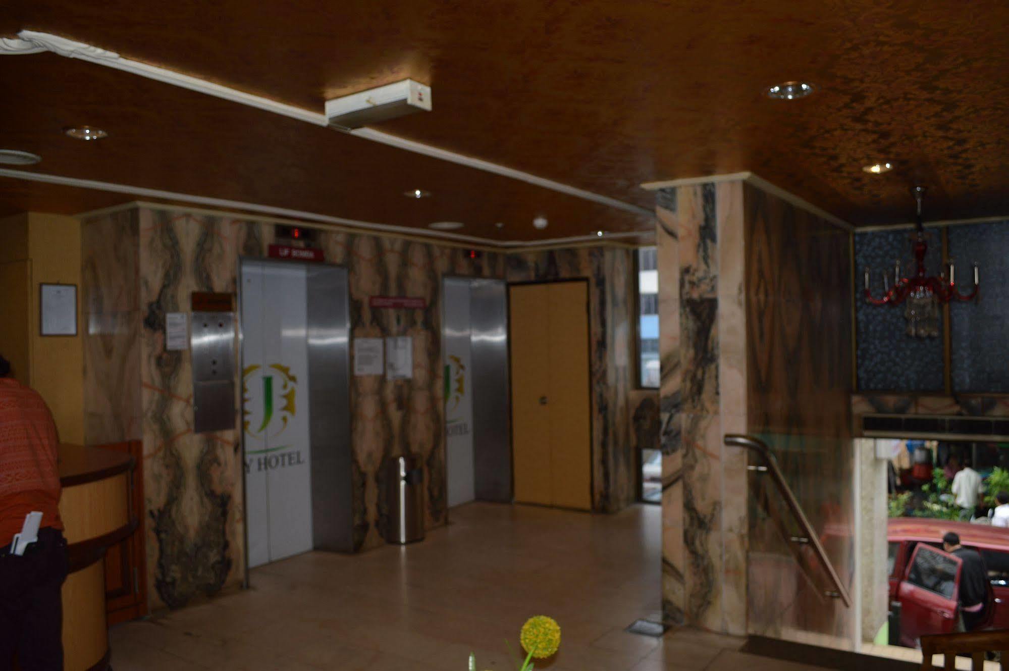 Jay Hotel